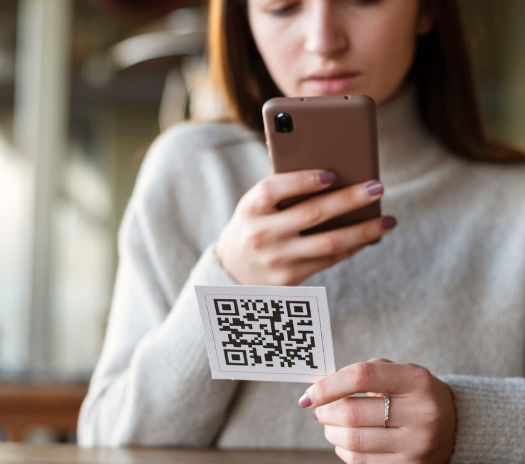 Самоаутентифицирующиеся QR-коды как защита от мошенников Самоаутентифицирующиеся QR-коды как защита от мошенников