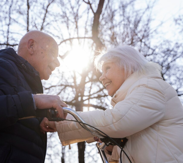 Как гормон PTTH и воспаление влияют на продолжительность жизни плодовых мушек