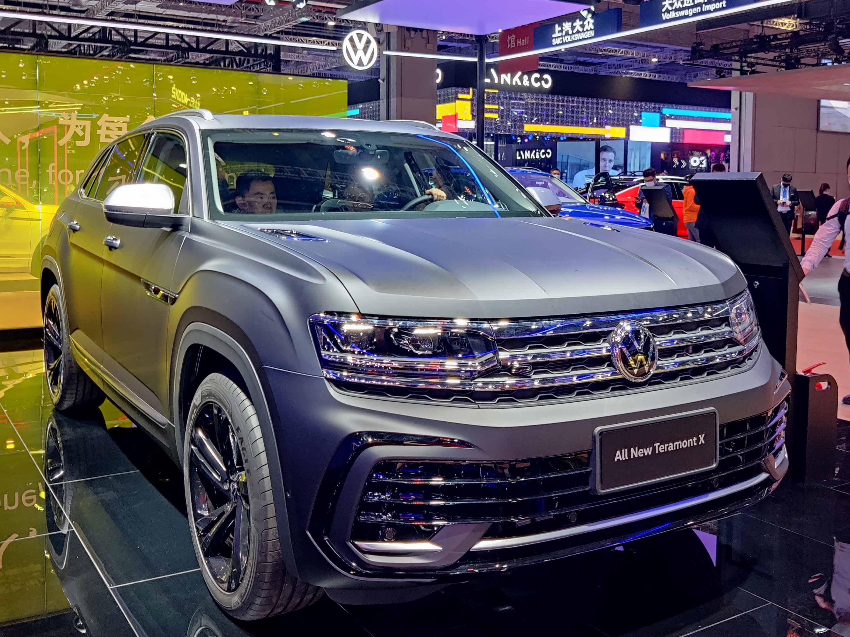 Начались продажи кроссовера Volkswagen Tera