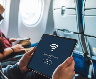 Авиакомпании активно борются за предоставление бесплатного Wi-Fi на борту Авиакомпании активно борются за предоставление бесплатного Wi-Fi на борту