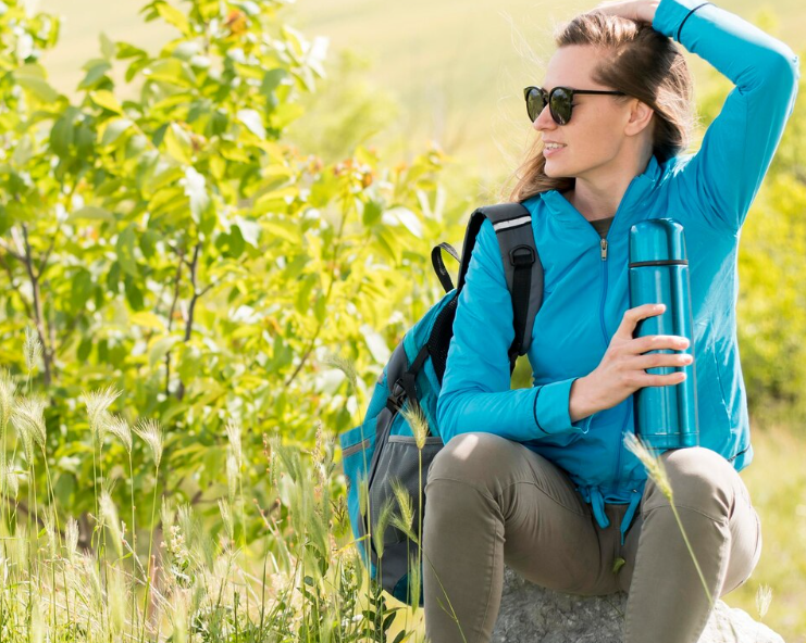 Прогулки на свежем воздухе как часть лечения: официальный рецепт от врачей